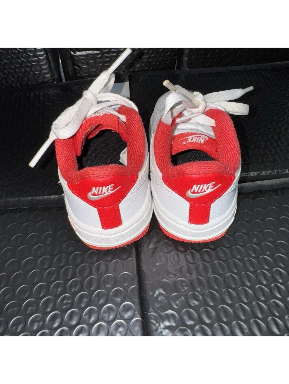 Nike Air Force 1 Low University Red and White Sneakers CU0815-101 Size 5c